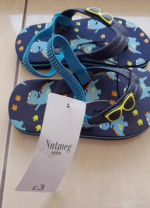 Босоніжки пляжні на хлопчика, розмір 23, фірми nutmeg