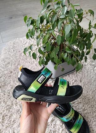 Босоножки для мальчика