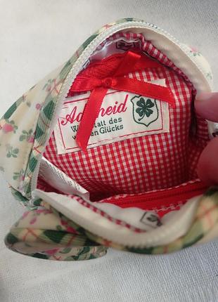 Косметичка.