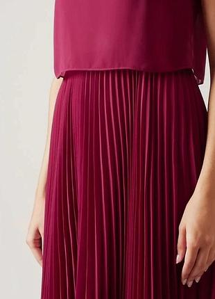 Платье плиссе hobbs