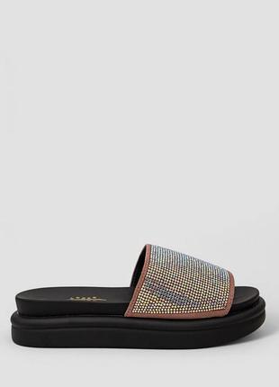Шлепанцы женские со стразами