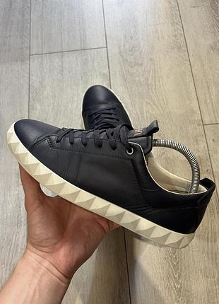 Кросівки шкіряні MEN armani