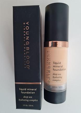 Мінеральний тональний крем youngblood liquid mineral foundation тон shell