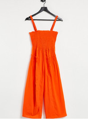 Яркий летний комбинезон