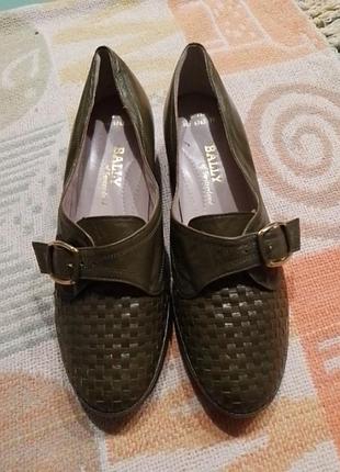 Туфли кожа р.36. bally