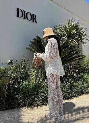 Костюм гіпюровий