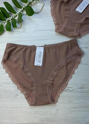 Ніжні трусики з перфорованої дихаючої тканини декоровані мереживом finella колір 90443