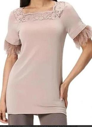 Блуза intimissimi з пір'ям.