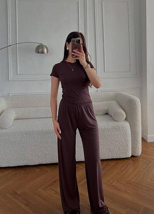 Трендовый костюм двойка из вискозы в четырех цветах