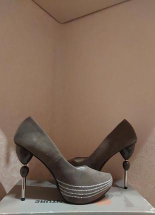 Туфли 38/39р стелька кожа