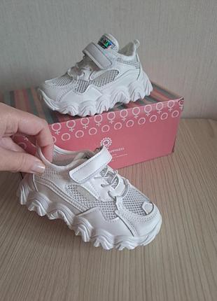 👍белые кроссовки