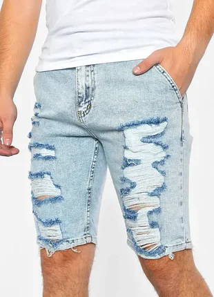 Рвані шорти