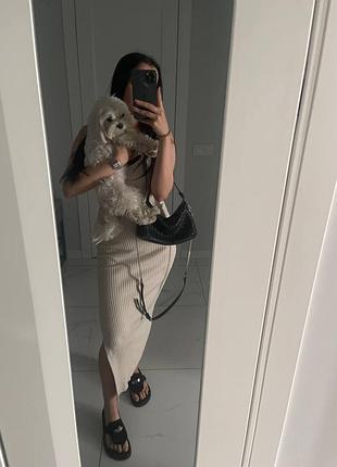 Сукня резинка