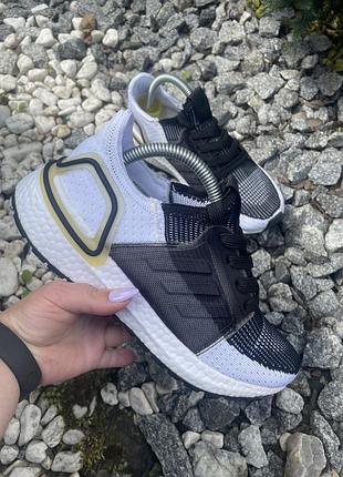 Кросівки жіночі adidas continental нові вьетнам !