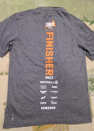 Футболка чоловіча