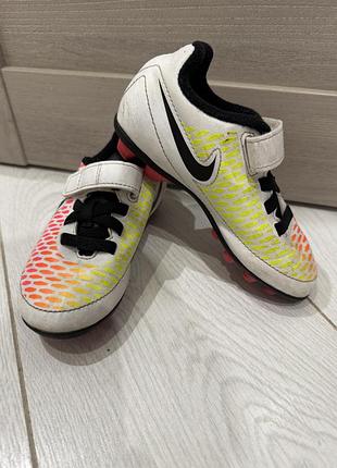 Бутси футбольні дитячі nike