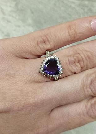 Коллекционное сердце фиолетовый циркон