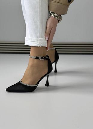 Туфлі жіночі
