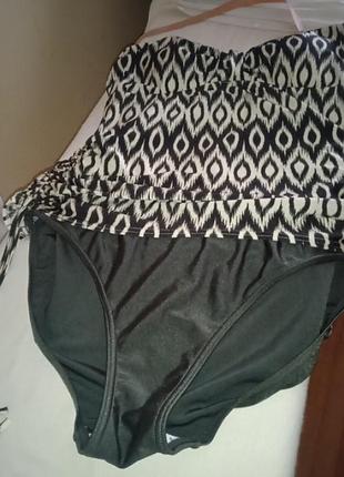 Купальник с подкладкой в сеточку