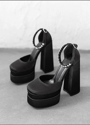 Туфлі барбі