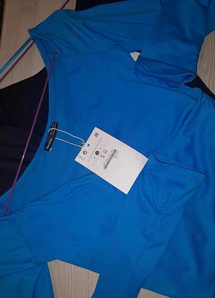 Брендовые кроп топы с рукавом на пальце