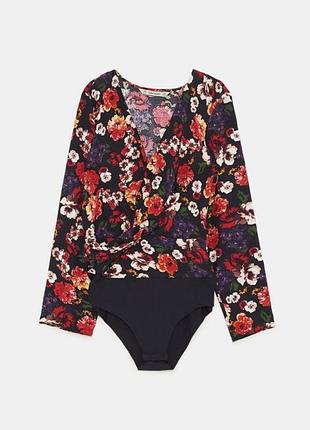 Боди zara с ярким цветочным принтом