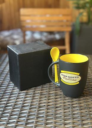 Керамічна чашка кружка з ложкою, 300 мл.