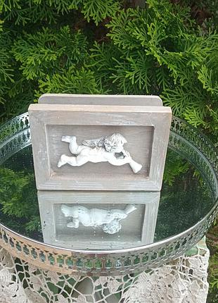 Салфетница винтажная из натурального дерева