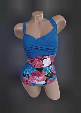 Сдельный женский купальник с карманами для чашечек