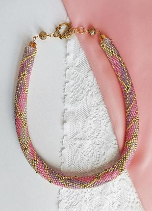 Украшение из бисера колье-джигут "шелковая вуаль"