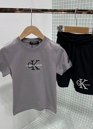 Літній костюм для хлопчика calvin klein  від 2 до 15 років ( футболка- шорти)