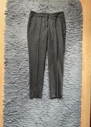 Peserico стильні шерстяні брюки від преміум бренду