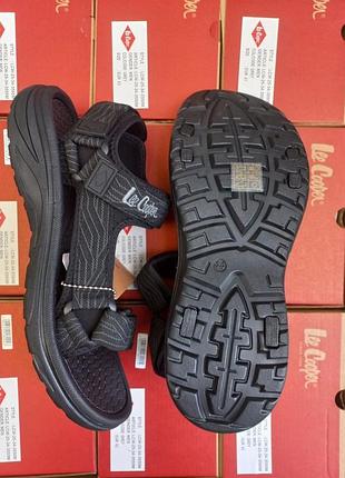 Чоловічі сандалі lee cooper