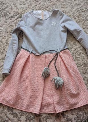 Платье на 5-6 лет