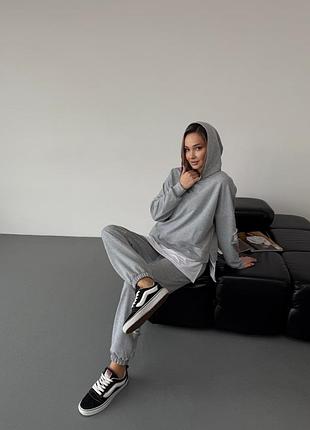 Жіночий спортивний оверсайз костюм худі з кромкою і штани джогери весняний комплект