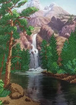Вышивка из бисера "шум водопада"