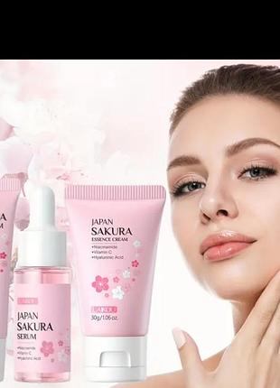Набор для ухода за кожей laikou sakura-3 штуки