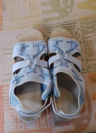 Босоніжки  р.41,5-42