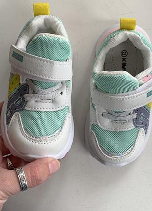 Кросівки для дівчаток 4