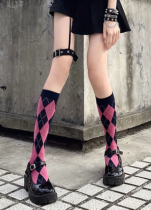 👩высокие черно-розовые носки (гольфы) с ромбическим принтом в стиле преппи и лолита👩