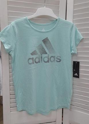 Футболка adidas 
на 14 лет