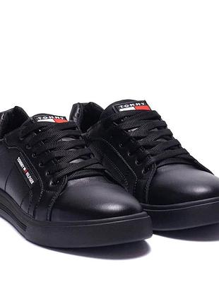 Чоловічі шкіряні кросівки