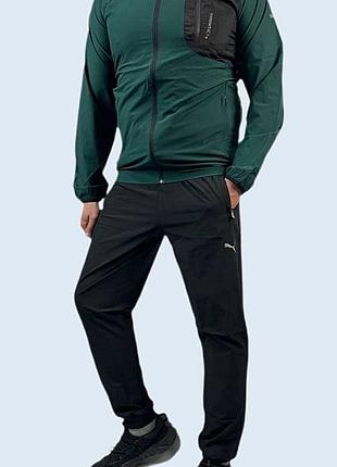Чоловічий спортивний костюм puma.
