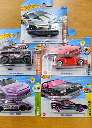 Новинки 2025 машинки hot wheels за 1 шт.