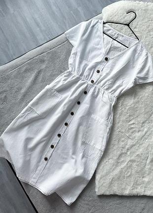 Белое хлопковое платье