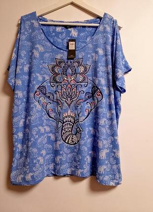 Нова футболка в принт