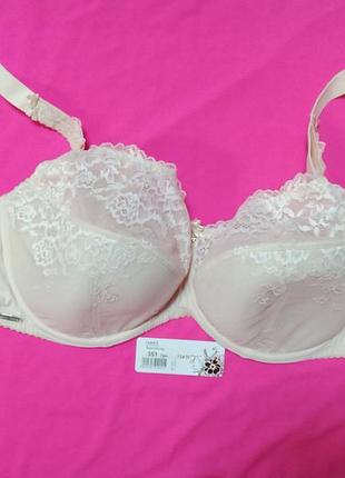 Бюстгальтер женский р. 100-105 f