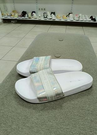 Шлепанцы Tommy hilfiger