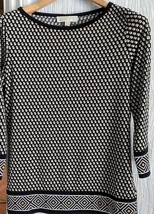 Michael kors кофтинка легенька м