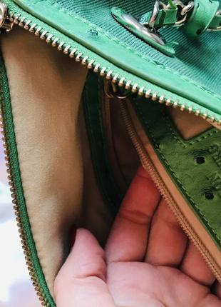 Красива, якісна, яскрава ексклюзивна ефектна італійська модна шкіряна сумка 🦚3 фото
